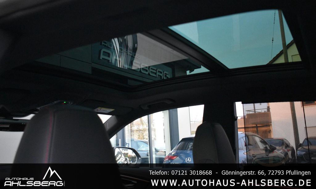Audi SQ8/23 Zoll/ HUD/CARBON/LASER/PANO/NACHTSICHT/B&
