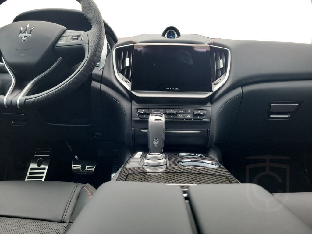 Maserati Ghibli Modena Ultima