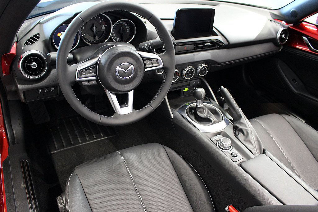 Mazda MX-5 Soft top 2.0 184hk