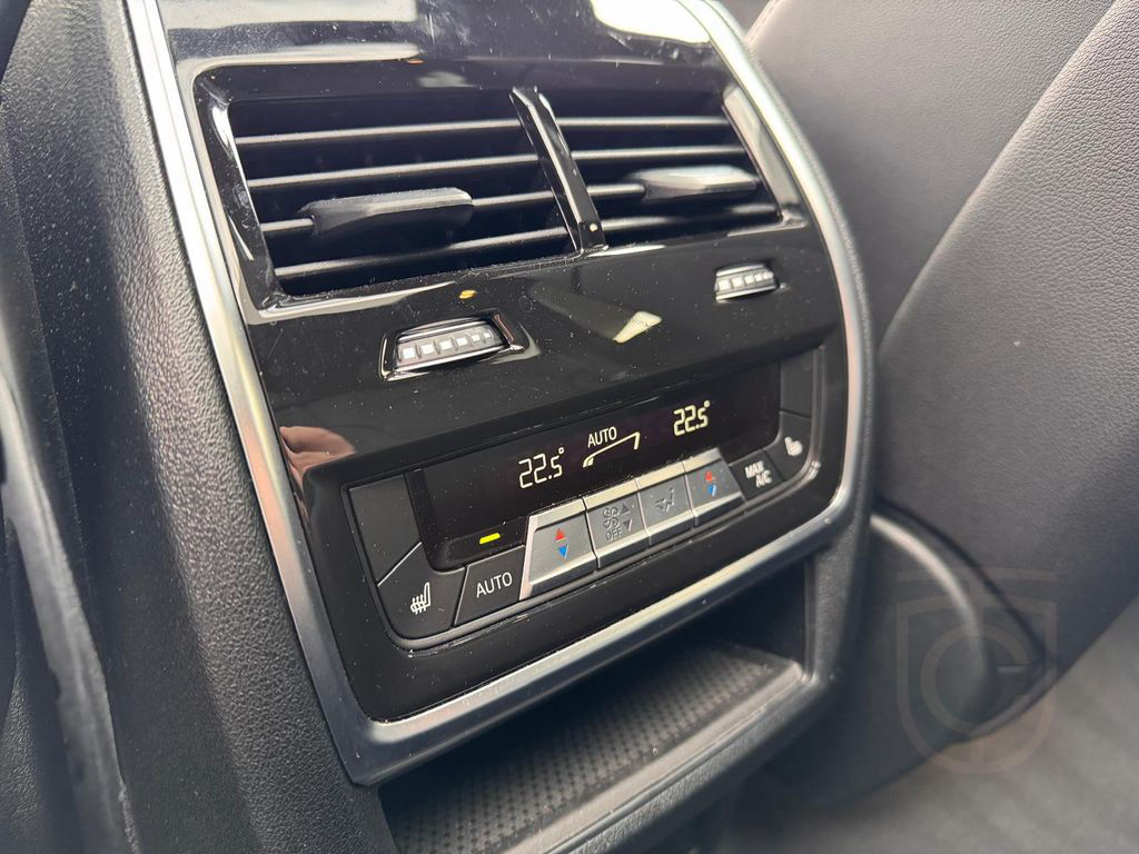 BMW X5 30d xDrive M-Sport ABSTANDSTEMP MEMORY AHK