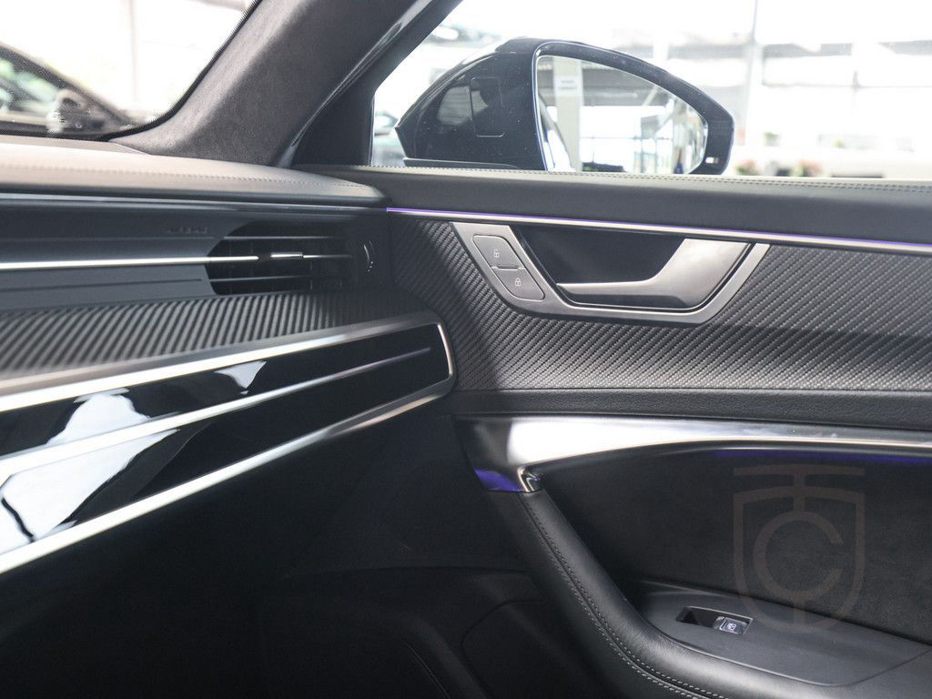 Audi RS6 Avant tiptronic AHK Standhz. B+O PANO