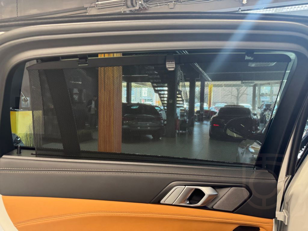 BMW X6 40i xDrive M Sport Pro PANO SKY~HUD~360~22"