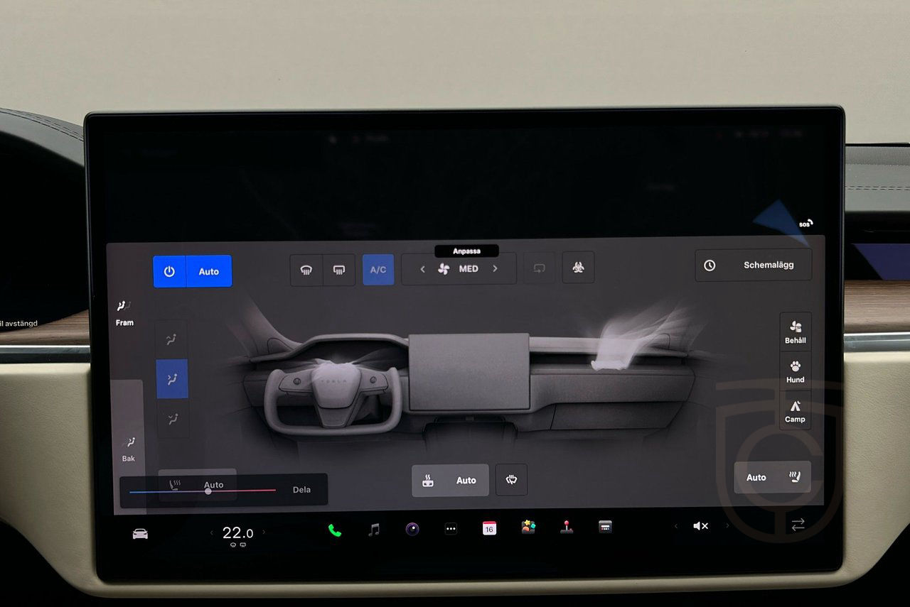 Tesla Model S AWD Yoke