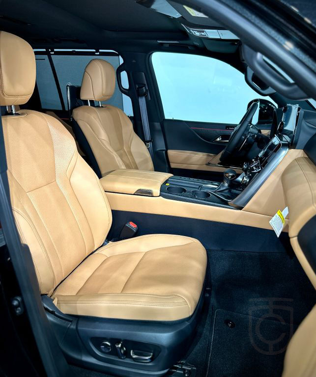 Lexus LX 600 Luxury MY24/Rear TV/In Stock/full options