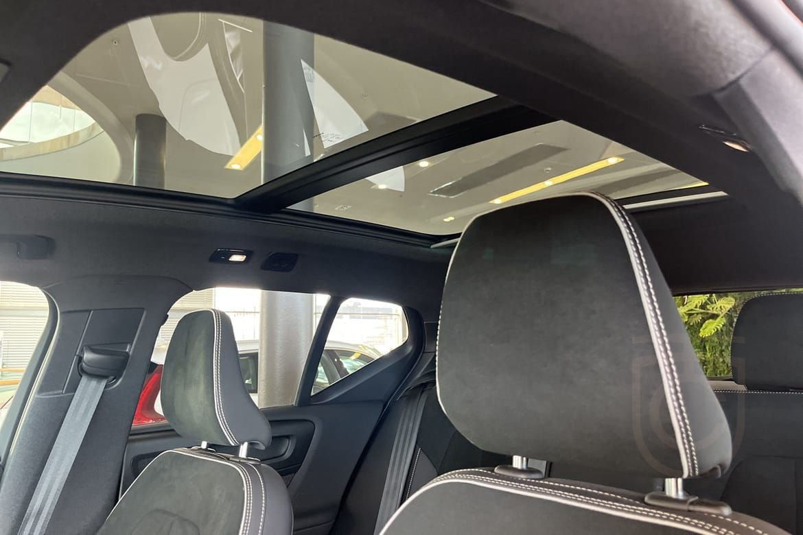 Volvo XC40 Recharge Single Motor Ext. Range Ultimate Dragk