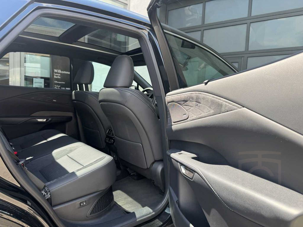 Lexus RX450h+ Plugin-HYBRID Luxury Line * Panoramadach