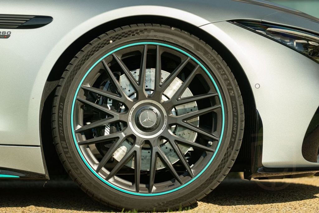 Mercedes-Benz SL 63 AMG MOTORSPORT COLLECTION EDITION 1-100