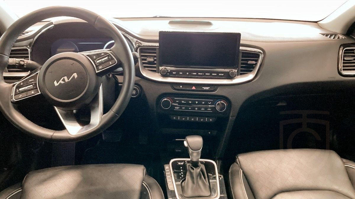 Kia Cee´d SW PHEV ADVANCE PLUS 2