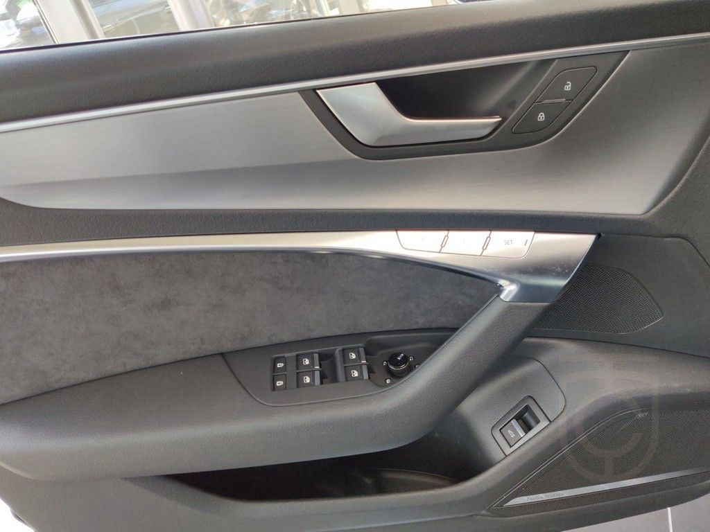 Audi S6 Avant TDI quattro tiptronic MATRIX*NAV*B&O*AC