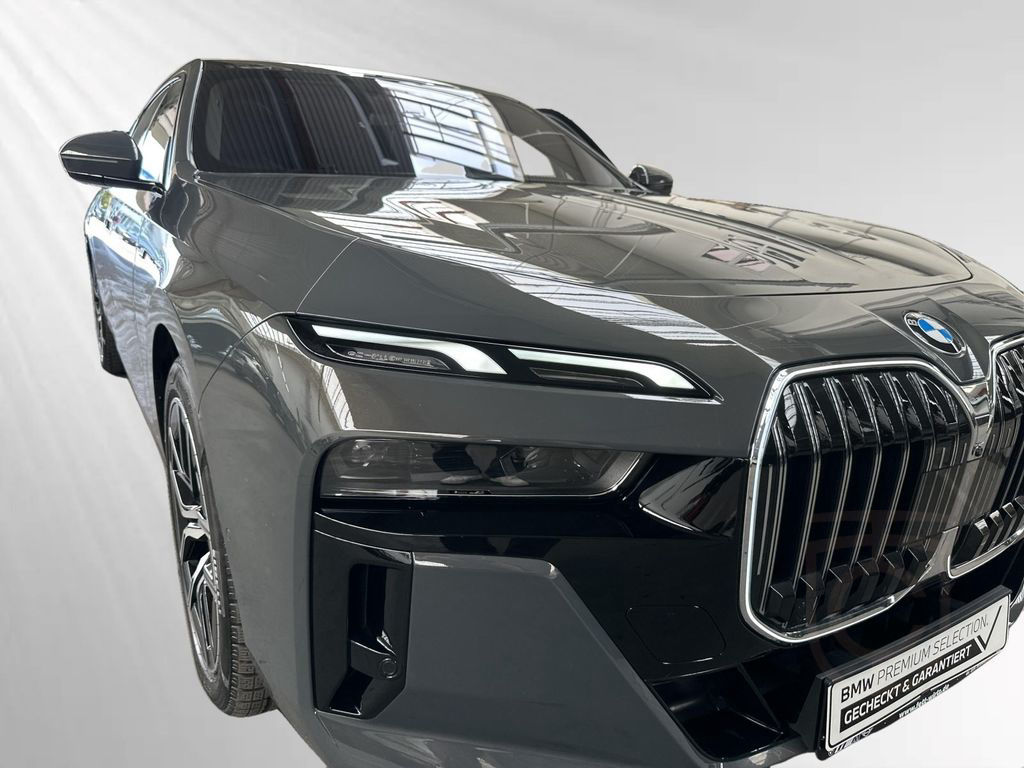 BMW 740d xDrive M Sport|Fond-Entertainment|Panorama