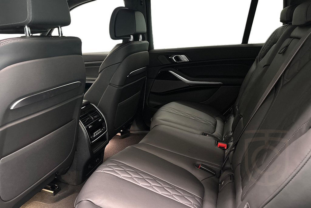 BMW X7 xDrive40i