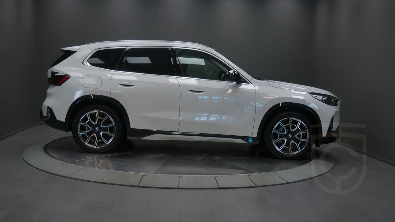 BMW iX1 xDrive30 225kW 2024 xLine