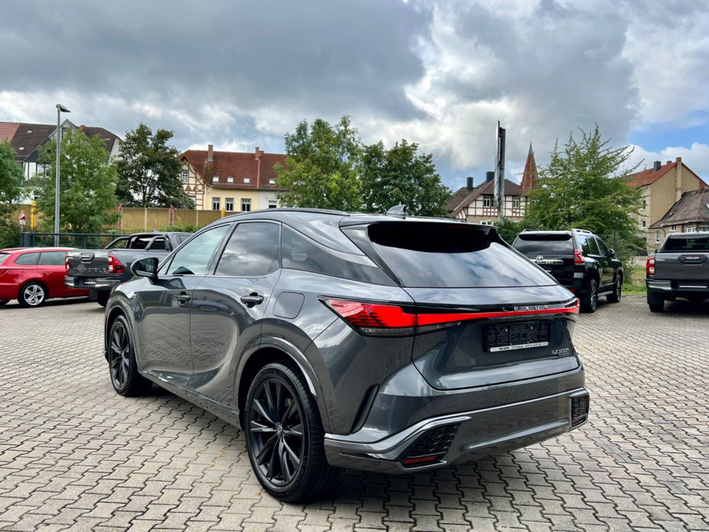 Lexus RX 500 F Sport.DIRECT4+Perf.Mark-Levin.Allr 2025