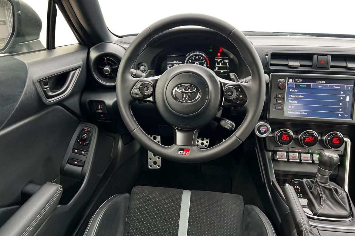 Toyota GR86 2,4 HIGH