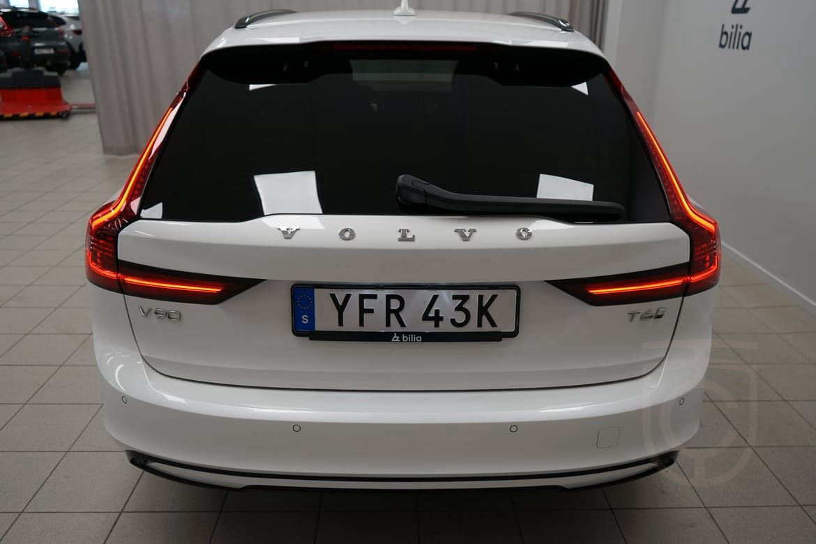 Volvo V90 T6 Plus Dark Edition