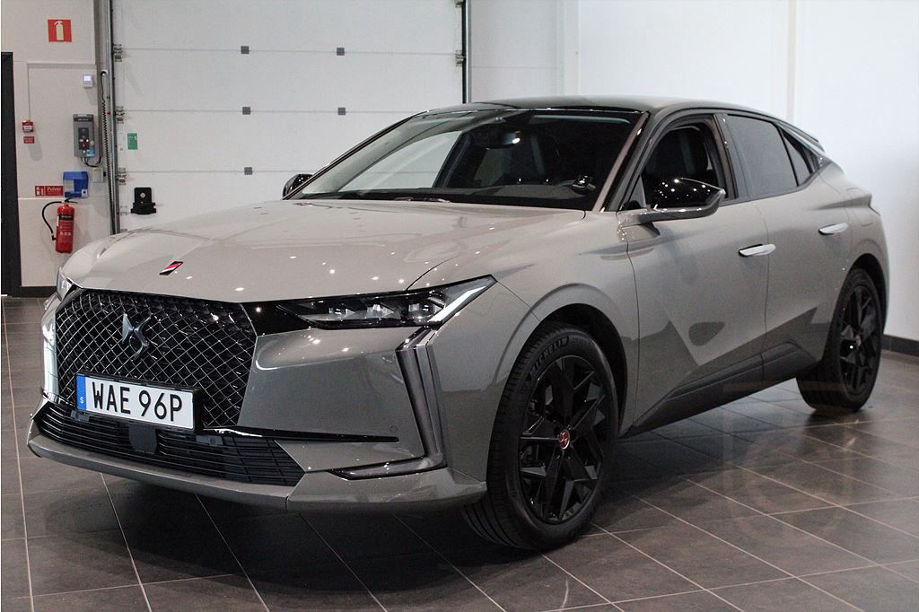 DS 4 Performance Line E-Tense