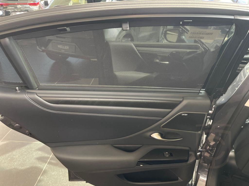 Lexus ES 300 h Luxury Line *360*LED*CarPlay*Sitzhz*