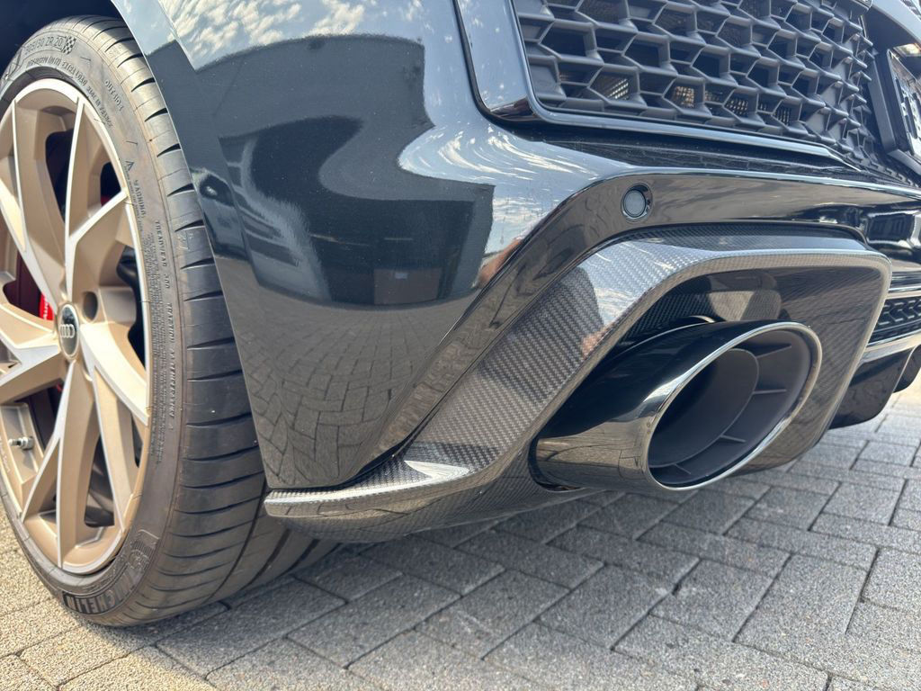Audi R8 Spyder V10 performance qu. Keramik Carbon LM