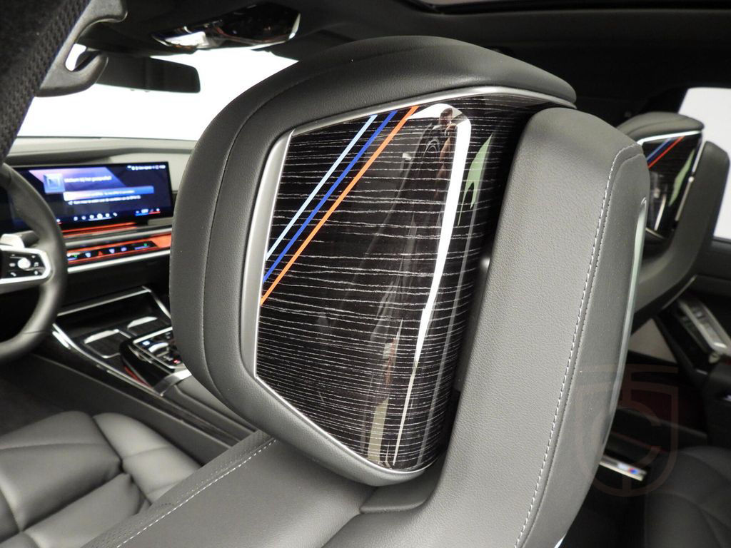 BMW 740 7 Serie Sedan 740d xDrive | M-Sportpakket |