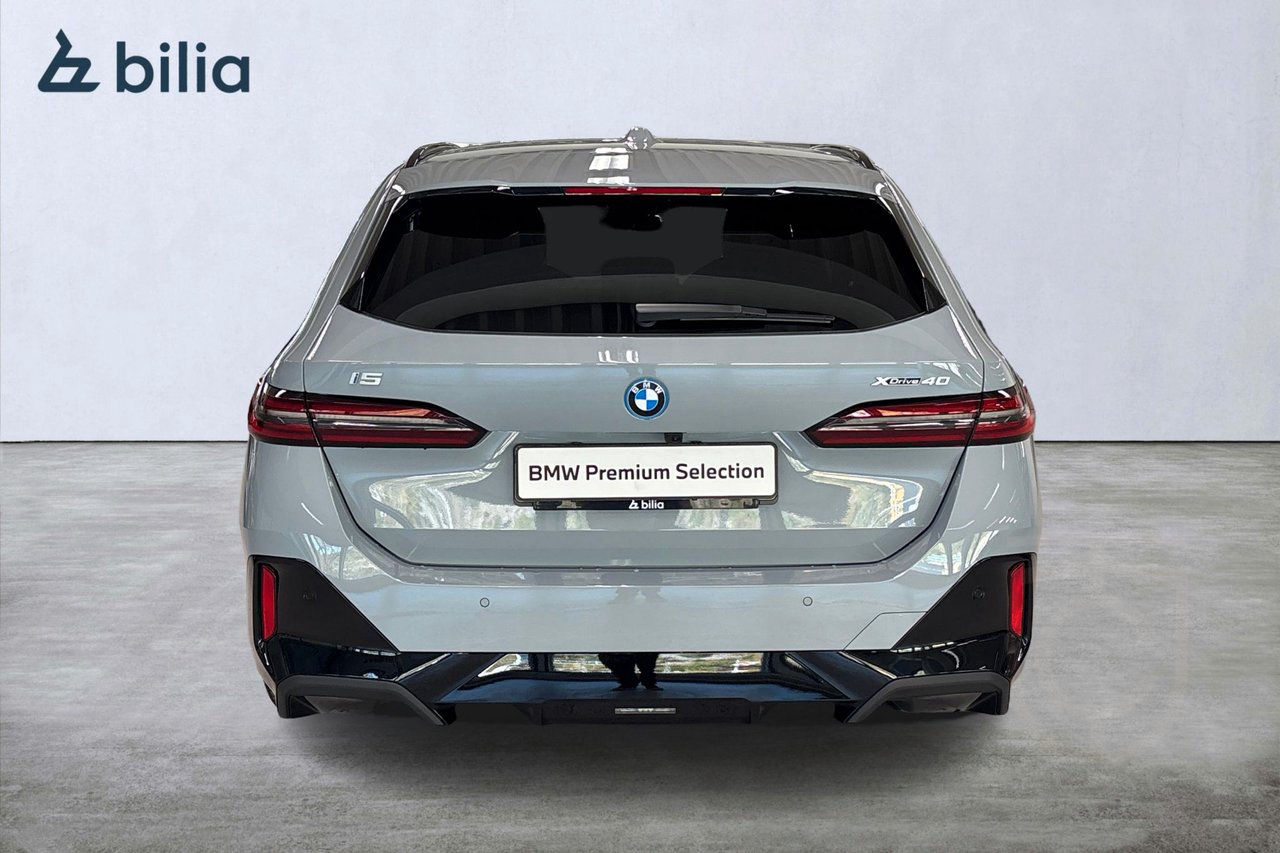 BMW i5 xDrive 40 Touring M-Sport Pro
