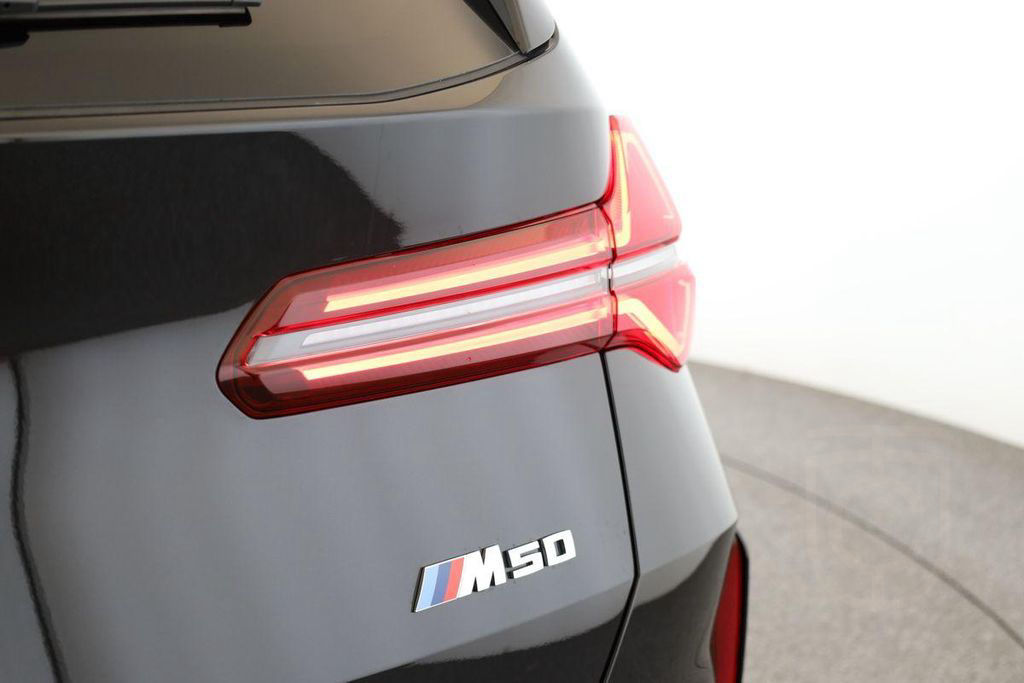 BMW X3 M50 xDrive Merino Pano HUD Harman ACC 360 21"