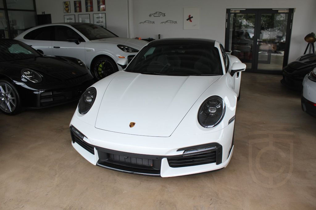 Porsche 992 Turbo S RHD/Sportabgas/SportDesign/GDach/SWA