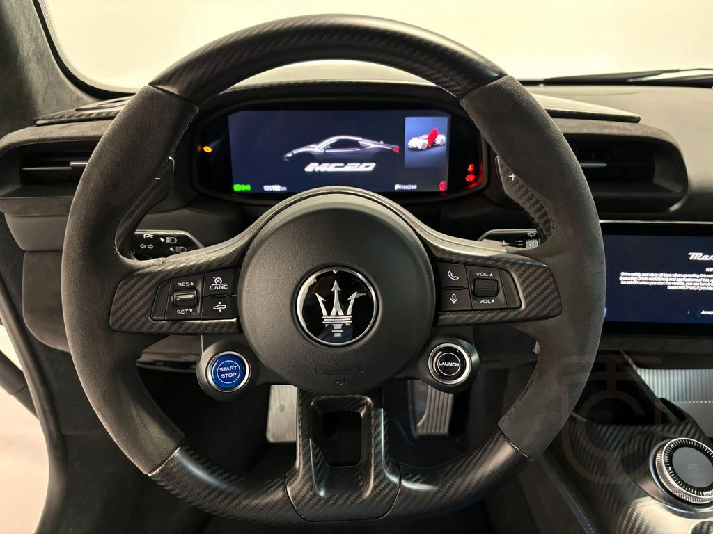 Maserati MC20 DCT facelift (192 km!)