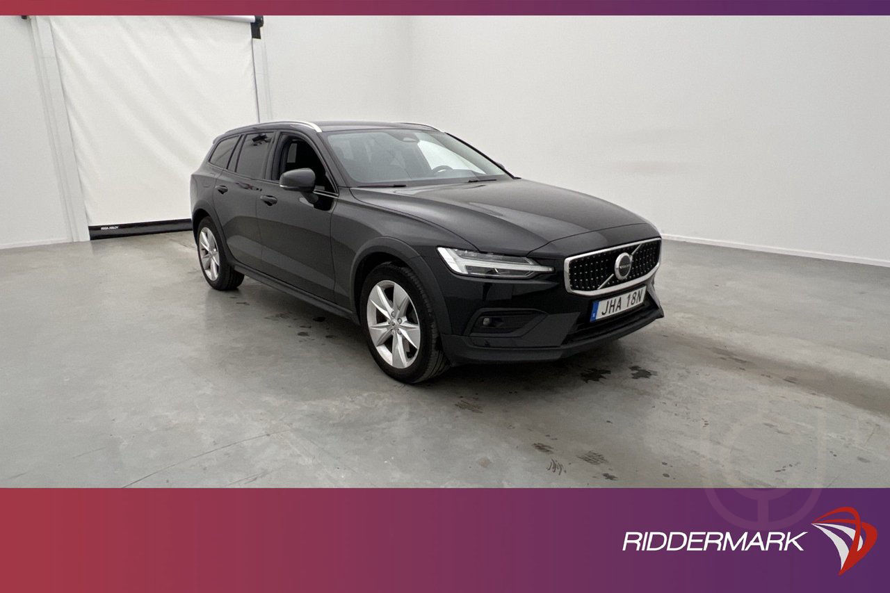 Volvo V60 Cross Country B4 AWD Core