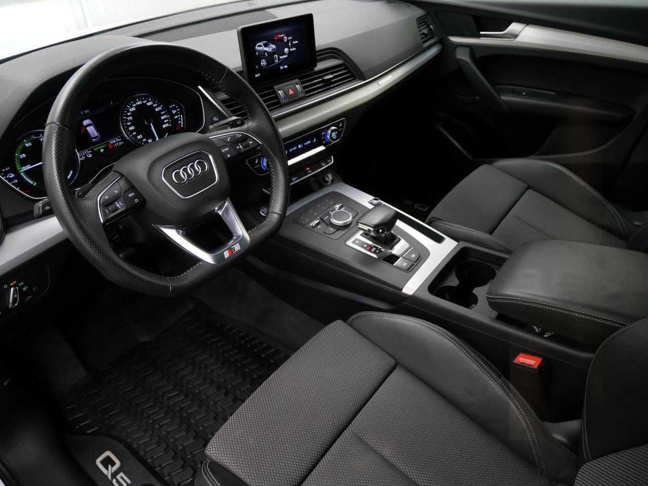 Audi Q5 Quattro 55 TFSI e TFSIe quattro,
