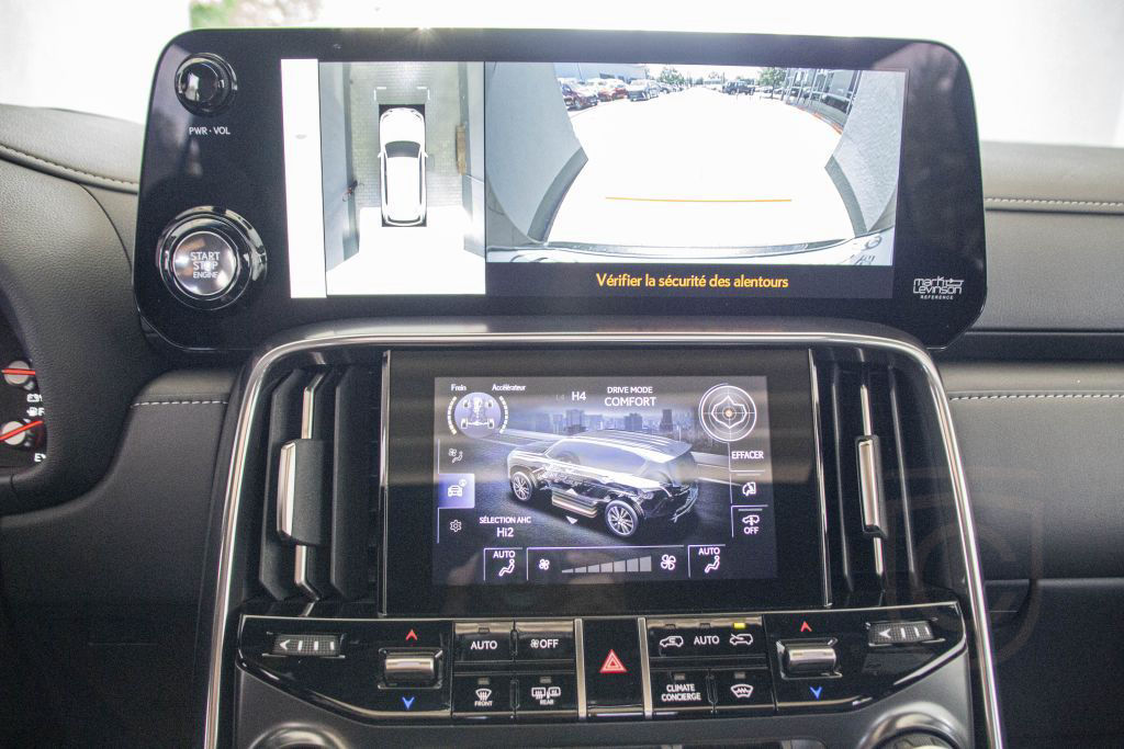 Lexus LX 600 F SPORT