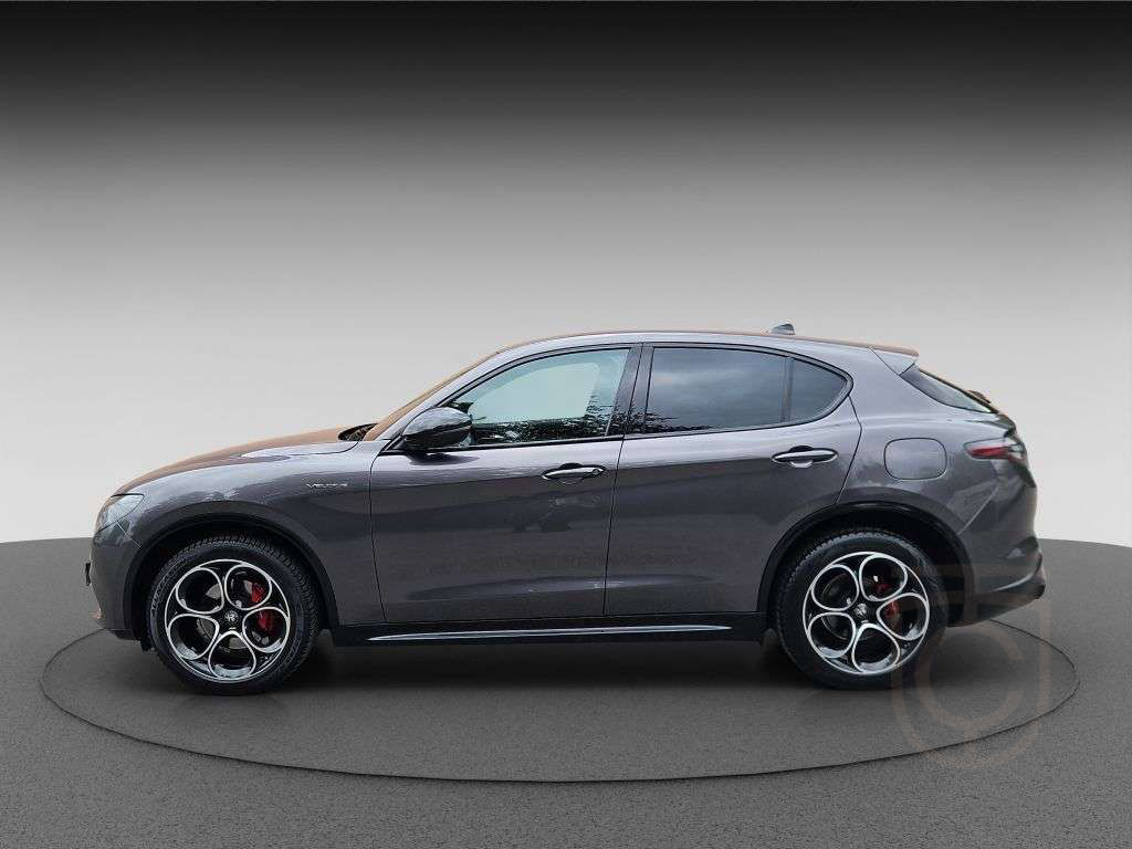 Alfa Romeo Stelvio VELOCE*LED