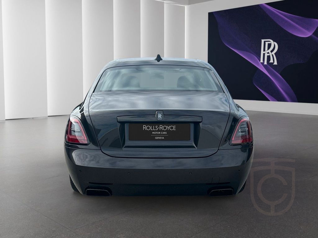 Rolls-Royce Ghost Black Badge