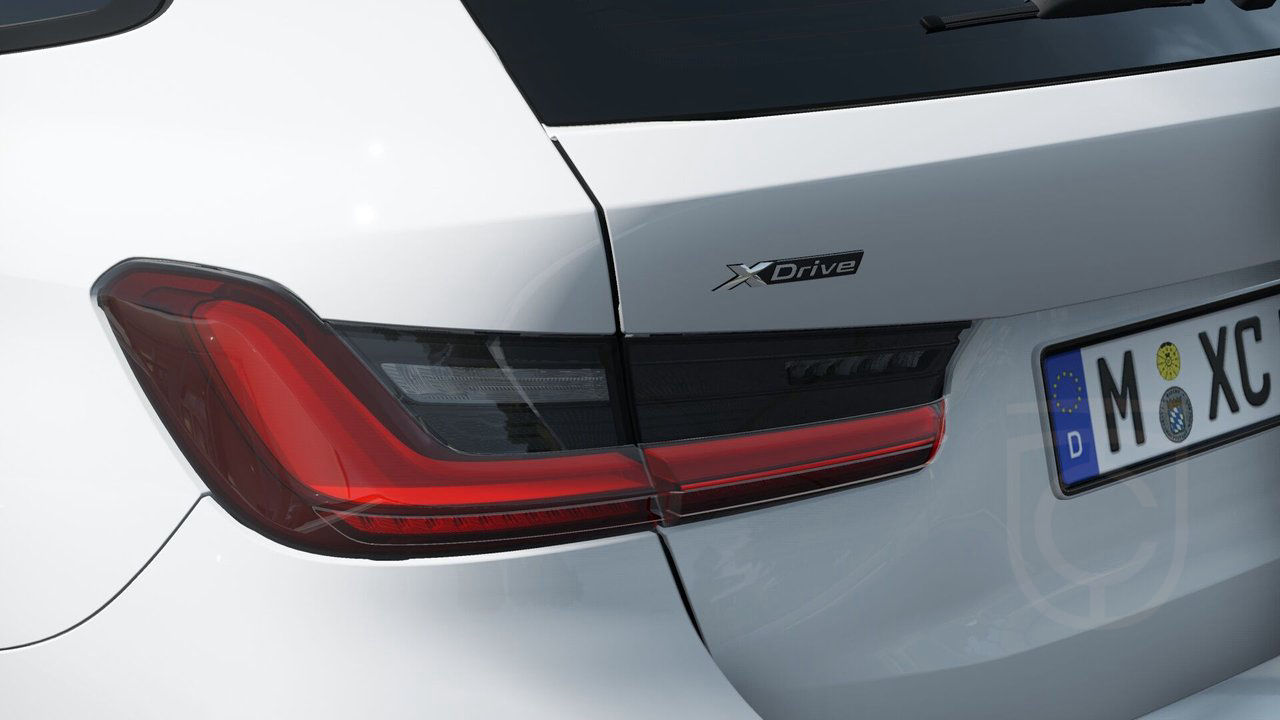 BMW 330e xDrive Touring M Sport Active Ed