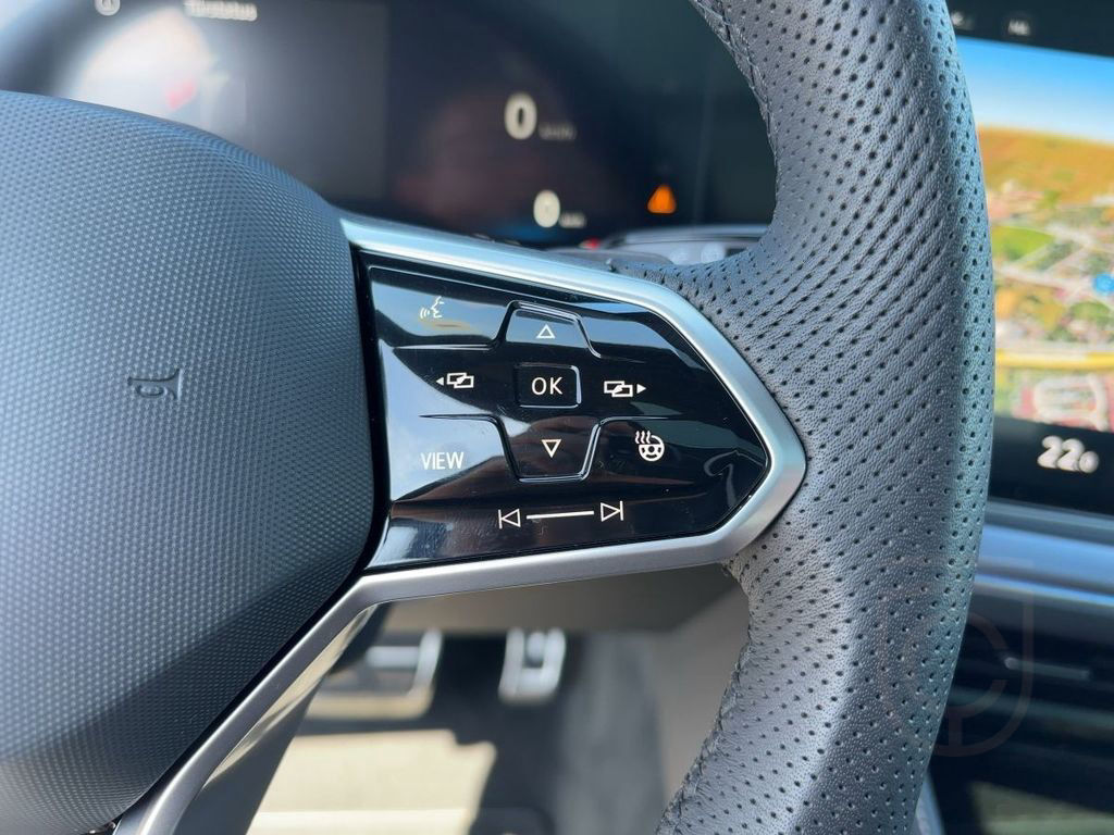 Volkswagen Touareg 3.0 TDI DSG 4M R-Line AHZV LED Navi ACC
