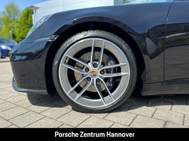 Porsche 992 -2 (911) Carrera