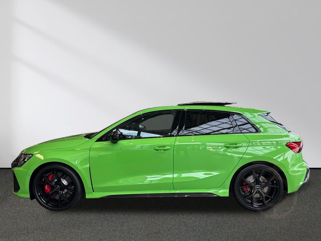 Audi RS3 Sportback S tronic ACC Navi Kamera Matrix