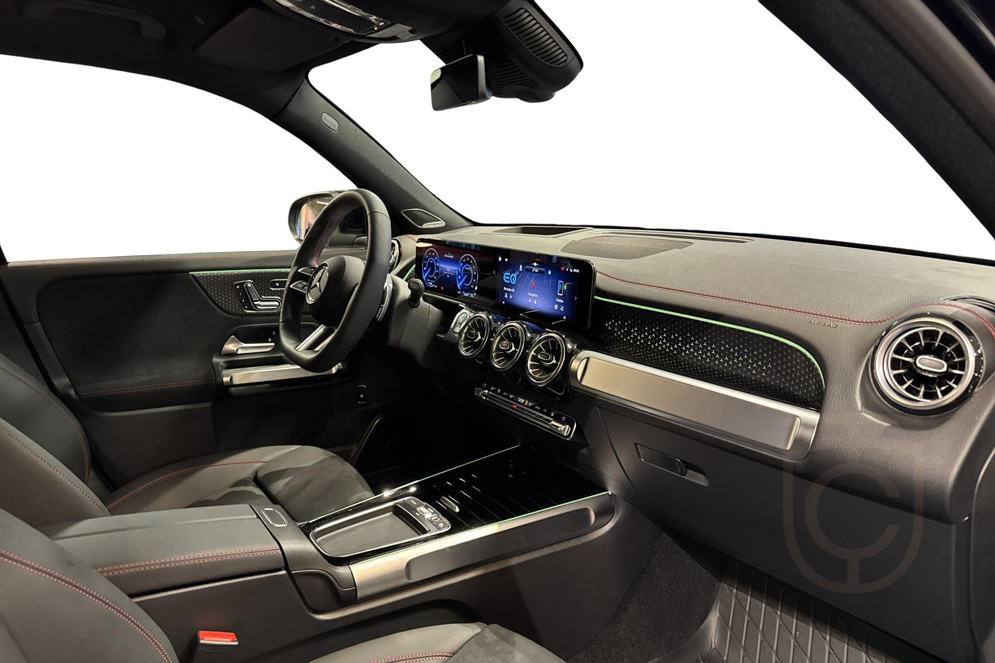 Mercedes-Benz EQB 300 4MATIC