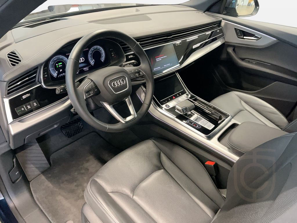 Audi Q8 55 TFSI e quattro tiptronic Matrix 360 4xSHZ