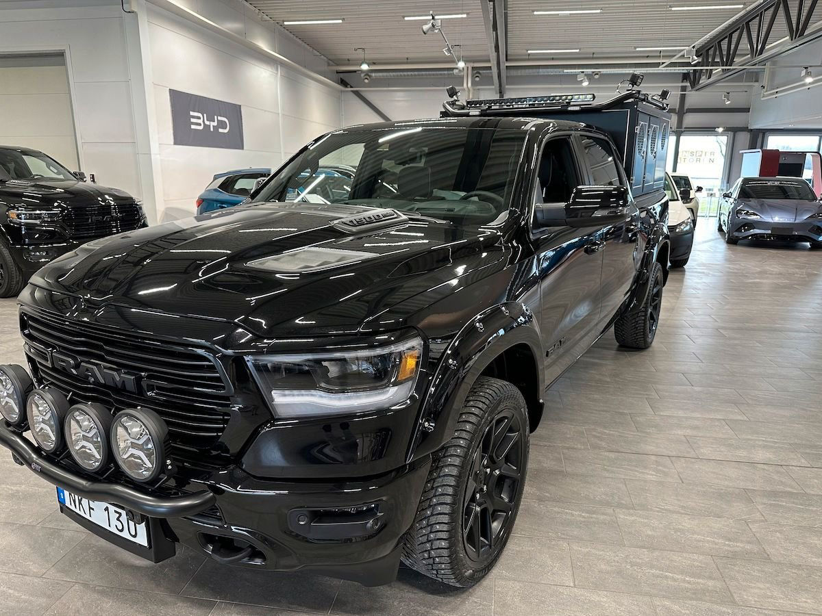 Dodge RAM 1500 Laramie WT Jakt Extreme Edition