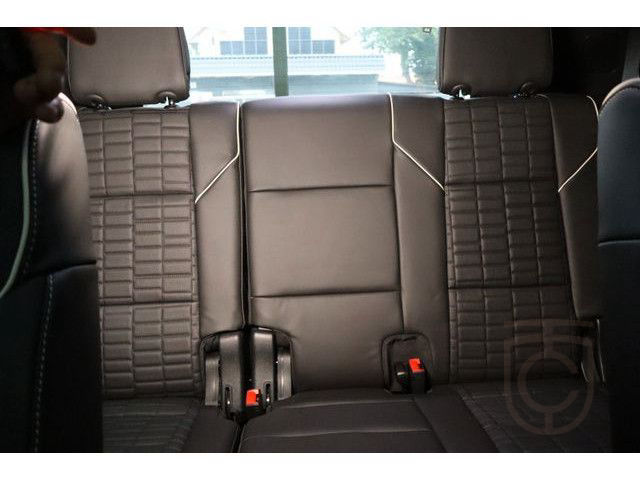 Cadillac Escalade Black Sport Platinum,23Zoll,Klappe,Voll