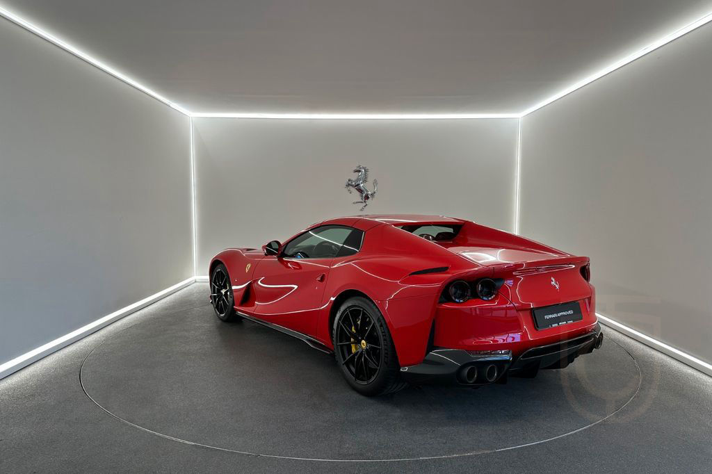 Ferrari 812 GTS / Rosso Corsa / Ferrari Approved