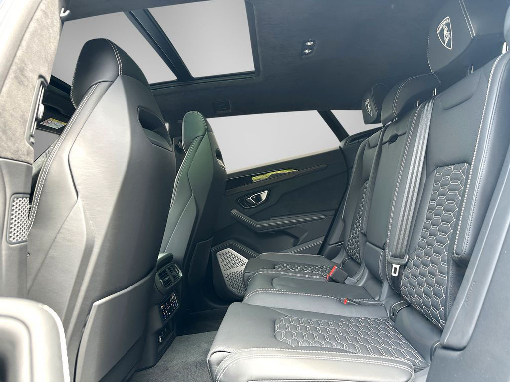 Lamborghini Urus S 3D Bang&Olufsen 22" cooled&heated MY24