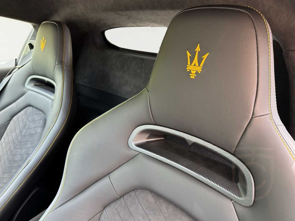 Maserati MC20 MC20