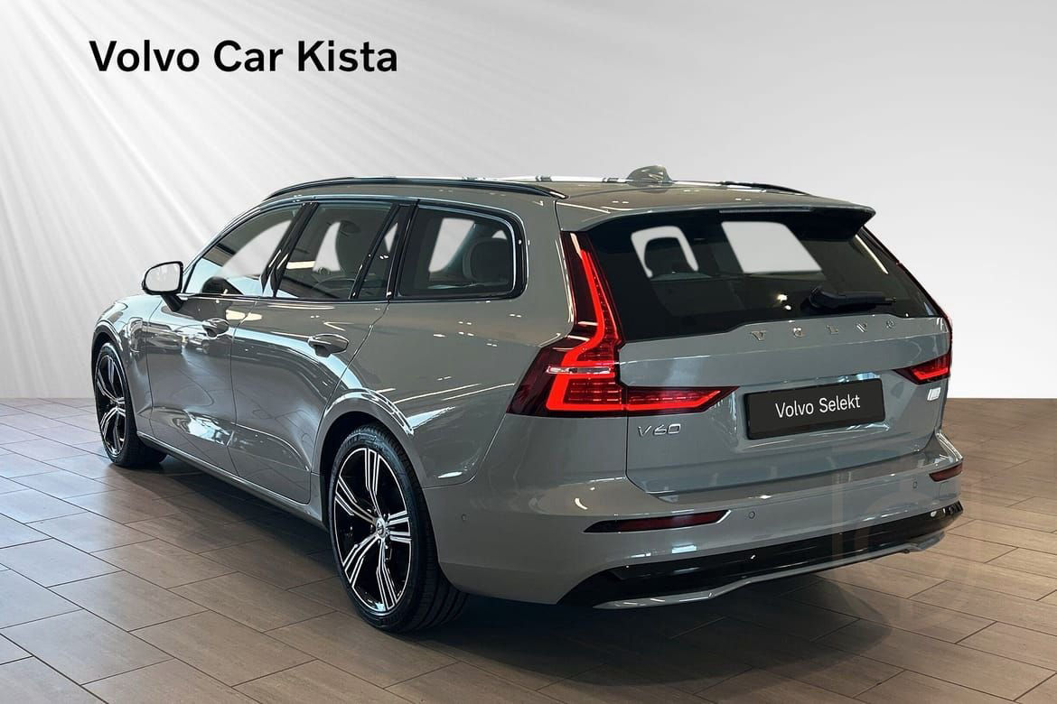 Volvo V60 Recharge T6 Ultimate Dark B