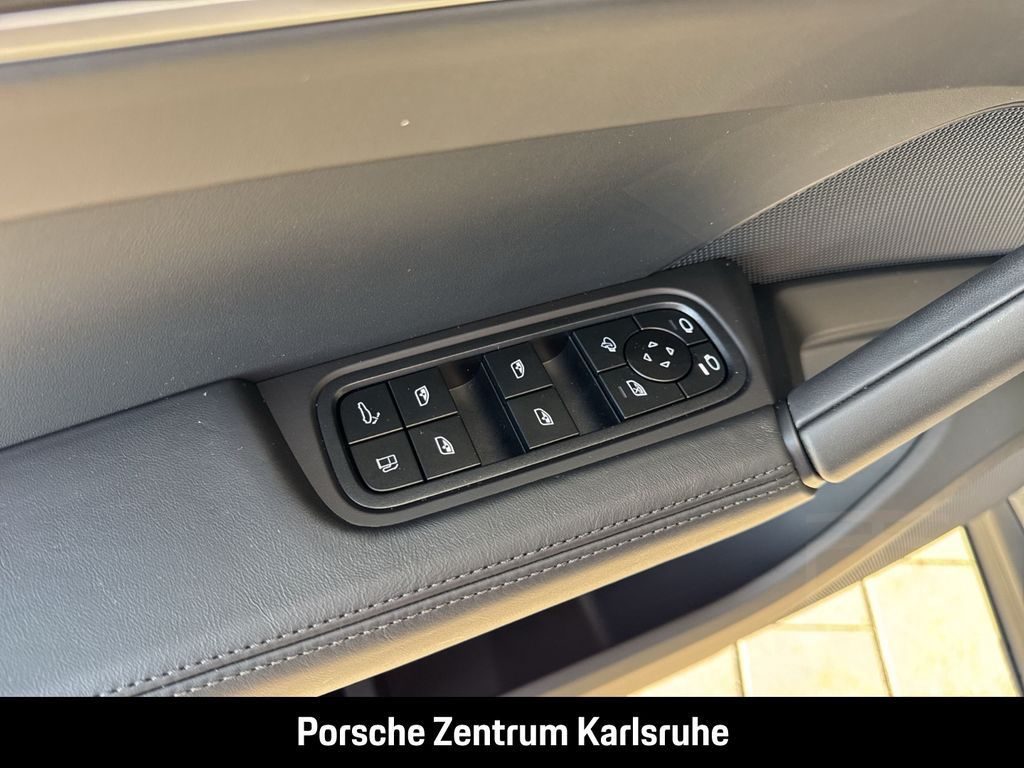Porsche Cayenne E-Hybrid BOSE Luftfederung InnoDrive