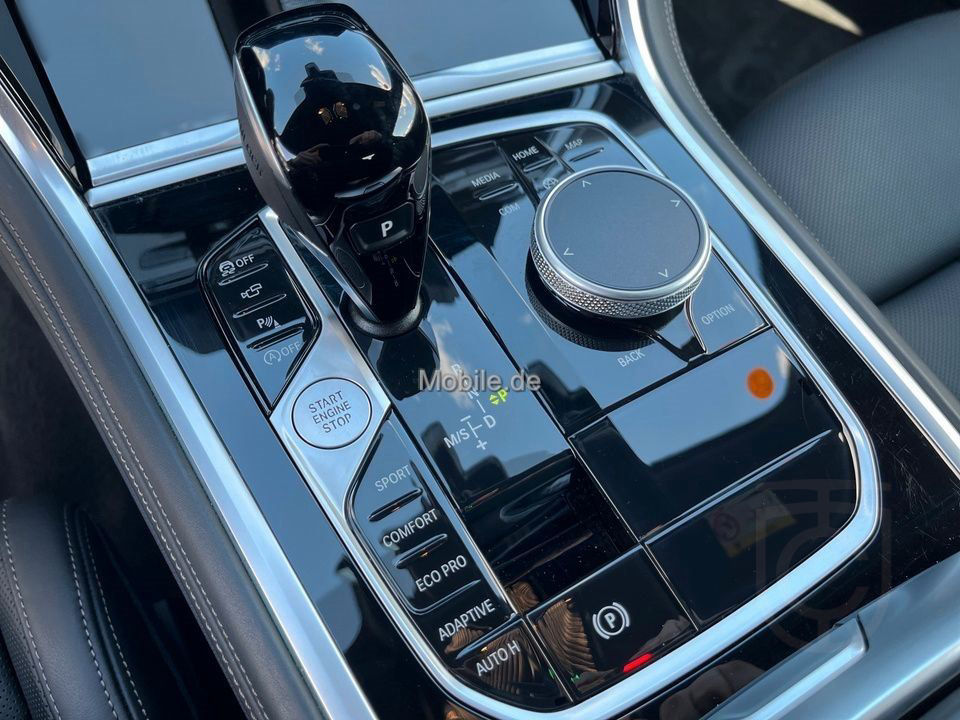 BMW M850i xDrive Coupe DA Prof PA+ Solfclose Sitzbel