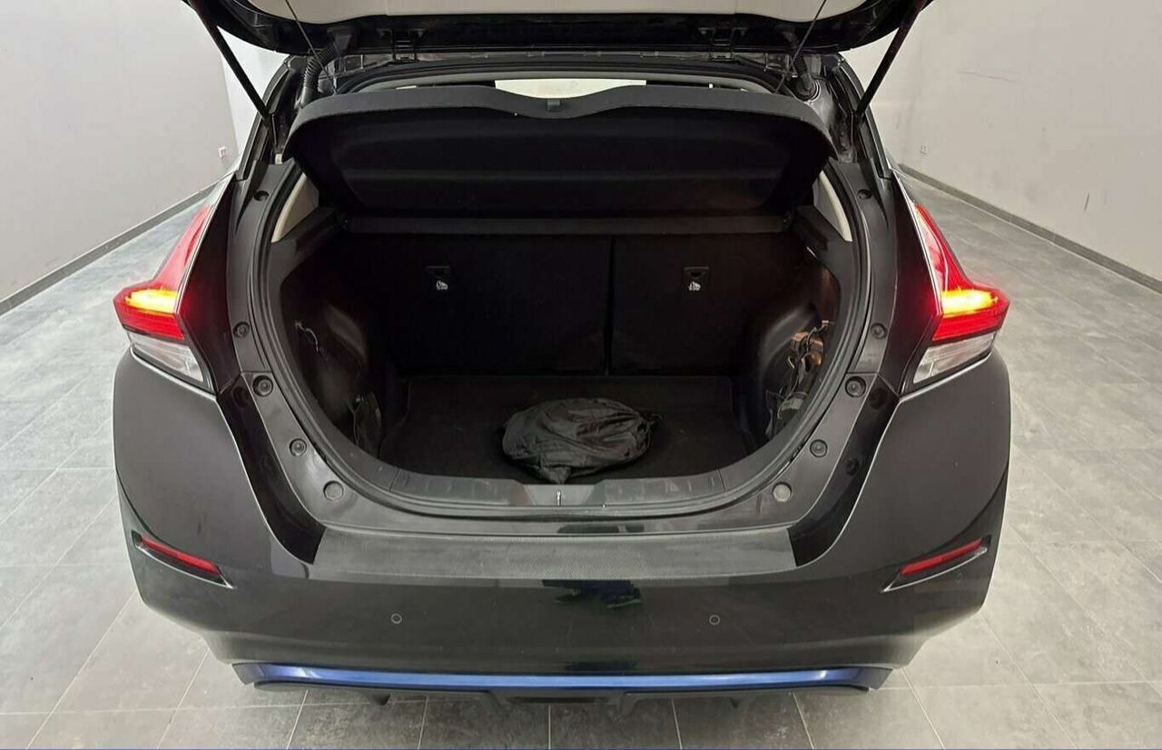 Nissan Leaf N-Connecta 39 kWh LED