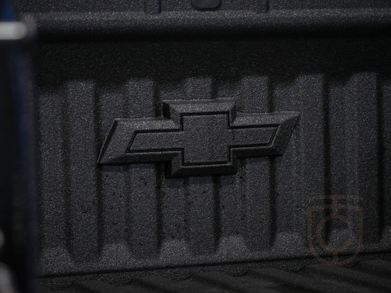 Chevrolet Silverado ZR2 6.2L V8