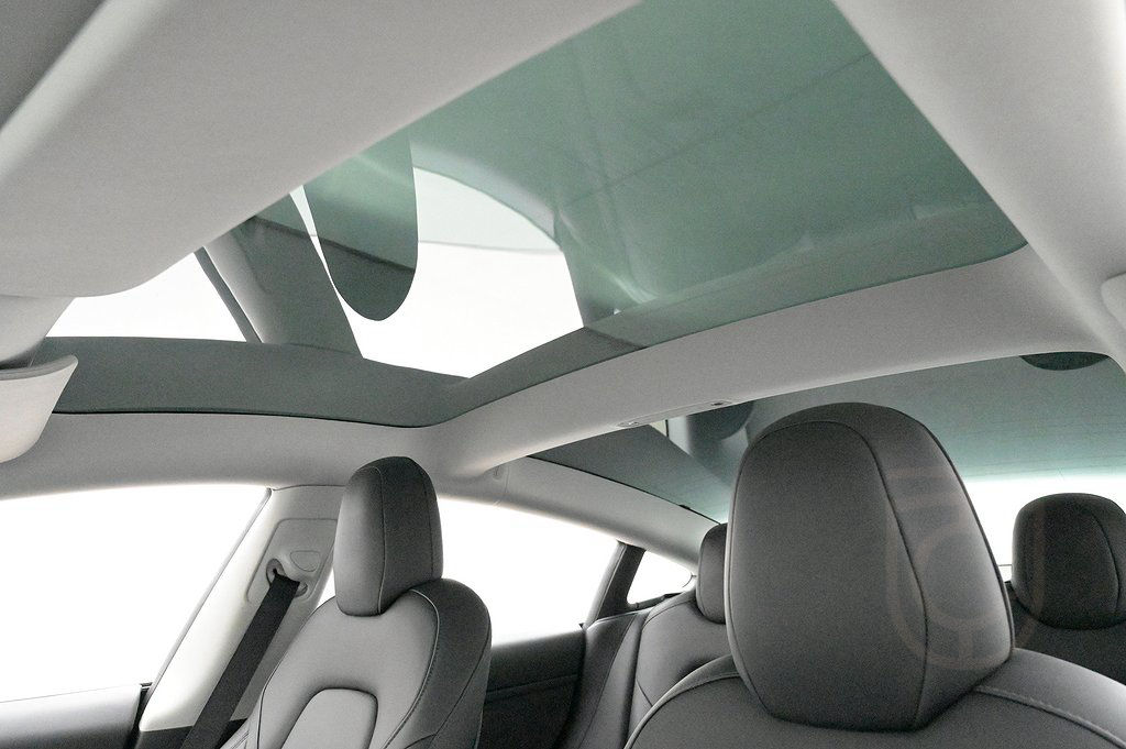 Tesla Model 3 Standard Range