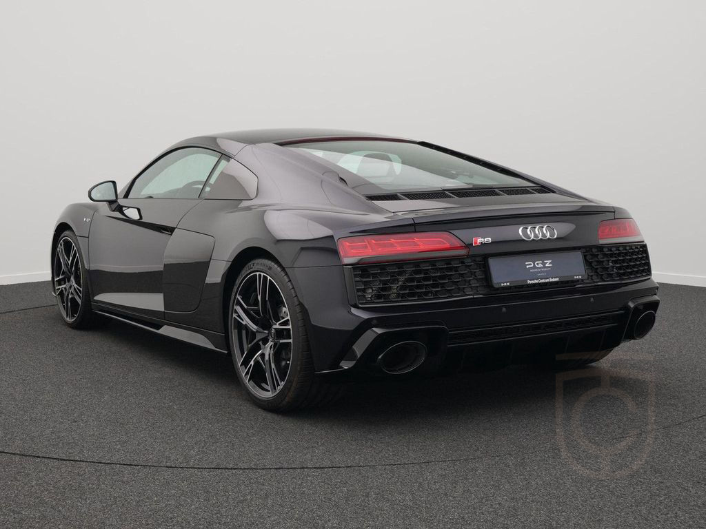 Audi R8 5.2 Performance RWD